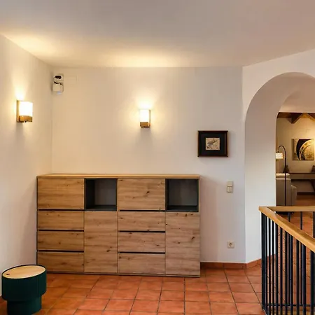 Les Oliveres Holiday home